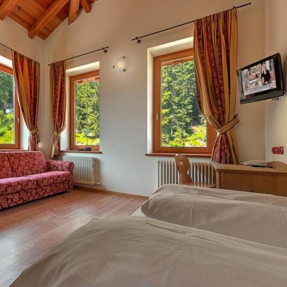 Hotel Dal Bracconiere Folgarida Exterior photo